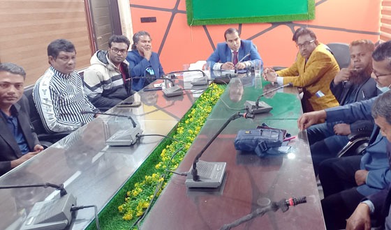 রাণীনগরে সাংবাদিকদের সাথে উপজেলা নির্বাহী কর্মকর্তার মতবিনিময়