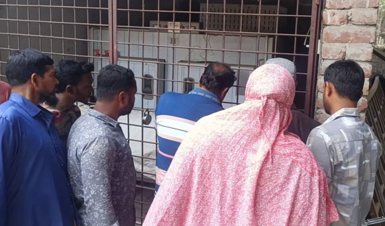 কালীগঞ্জে দূর্ঘটনায় পিয়াঁজ ব্যবসায়ী নিহত