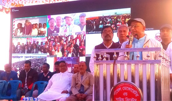 আমরা বিদেশীদের কাছে প্রভুত্ব চাই না, বন্ধুত্ব চাই