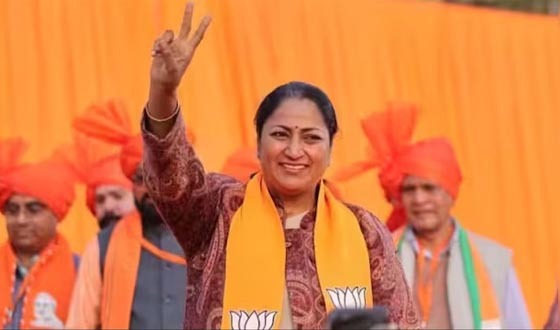 দিল্লির নতুন মুখ্যমন্ত্রী হিসেবে শপথ নিলেন রেখা গুপ্ত