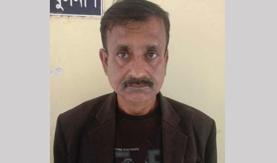 দিঘলিয়ায় আ’লীগ নেতা গ্রেফতার