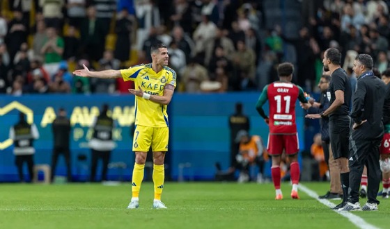 গোলবিহীন রোনালদো, ভুলের পসরা সাজিয়ে হার আল নাসরের