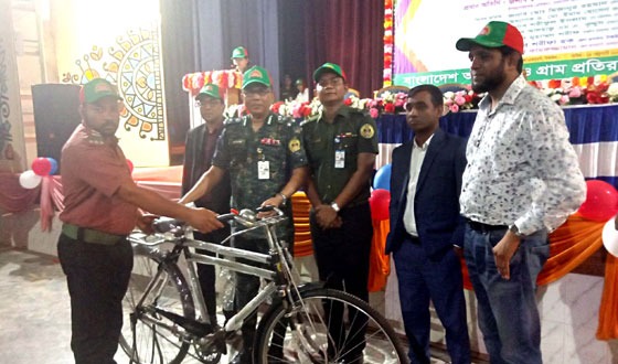 আনসার বাহিনী দেশে জননিরাপত্তায় কাজ করে যাচ্ছে