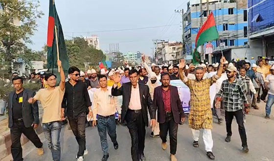 বড়াইগ্রামে ৪ সহস্রাধিক নেতাকর্মীর বিএনপির জনসভায় যোগদান