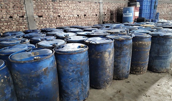 সাপাহারে ডাকাতি হওয়া ৭৫ ব্যারেল পামতেল উদ্ধার