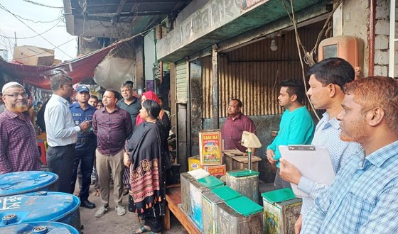 শেরপুরে  তিন ব্যবসায়ীকে জরিমানা