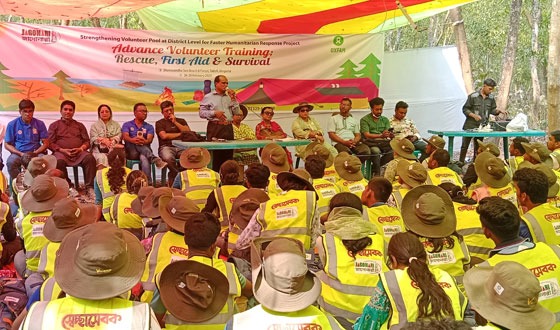বরগুনায় দুর্যোগ মোকাবেলায় স্বেচ্ছাসেবক প্রশিক্ষণের সমাপনী