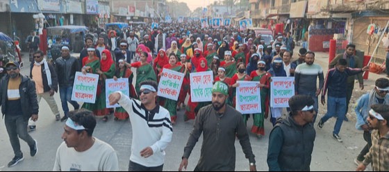 ‘স্বৈরাচার হাসিনা আমাদের উপর জুলুম নির্যাতন চালিয়েছে’