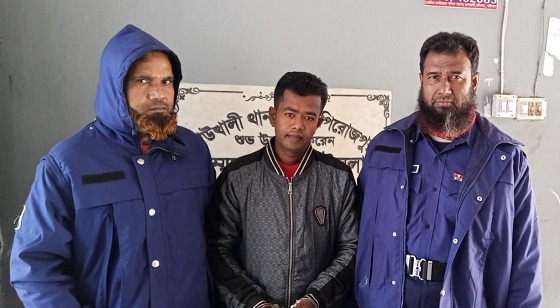 কাউখালীতে যুবলীগ নেতা গ্রেফতার