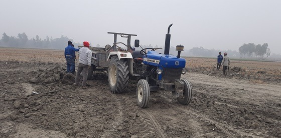 সৈয়দপুরে চলছে ইটভাটা বিলীন হচ্ছে আবাদী জমি