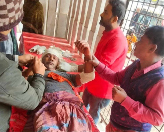 দৌলতপুরে দুই পক্ষের সংঘর্ষের আহত ১০