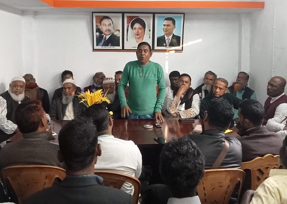 দেবহাটার পারুলিয়া ইউনিয়ন বিএনপির সভা