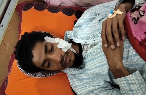 কালিগঞ্জে স্কুল শিক্ষককে কুপিয়ে জখম