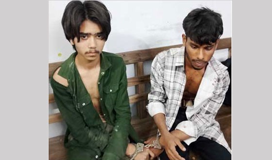 ইভটিজিং এর প্রতিবাদ করায় দুই শিক্ষার্থীকে ছুরিকাঘাত