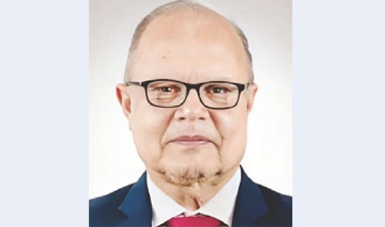 এবার খাদ্যের সঙ্গে ভূমি মন্ত্রণালয়ের দায়িত্ব পেলেন উপদেষ্টা ইমাম