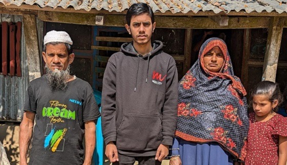 হোটেলে কাজ করেও মেডিকেল ভর্তি পরীক্ষা ১১৭ তম