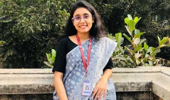 মেসে ঝুলন্ত ছিল জগন্নাথ ছাত্রী সাবরিনার লাশ!