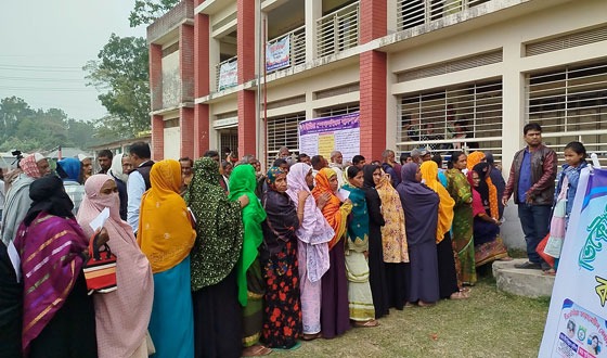 নড়াইলে ফ্রি মেডিকেল ক্যাম্প ও ওষুধ প্রদান