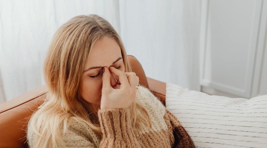 সাইনাসের মাথা ব্যথা কমানোর ঘরোয়া টিপস