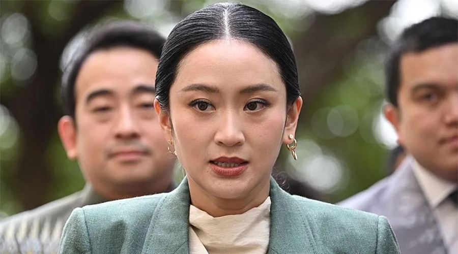 ফোনালাপ ফাঁসে থাই প্রধানমন্ত্রী বরখাস্ত