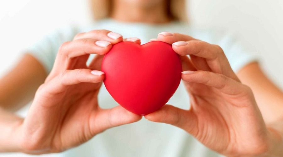 হার্ট সুস্থ রাখতে খেতে পারেন এই পাঁচ খাবার