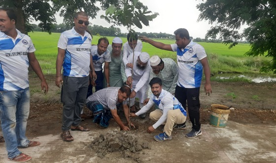 গজারিয়া বালুয়াকান্দিতে সোশ্যাল ডেভলোপমেন্ট অ্যাসোসিয়েশন বৃক্ষরোপন