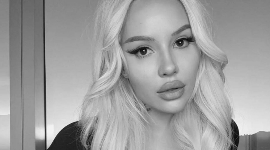 মারা গেলেন নীল ছবির তারকা কাইলি পেজ