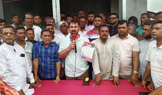 সাতক্ষীরায় জলাবদ্ধতা নিরসনে সাবেক পৌর মেয়য়ের ২৪ ঘণ্টার আল্টিমেটাম