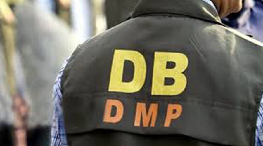 ঢাকায় অপরাধ বাড়লেও নিয়ন্ত্রণে দক্ষ জনবল সংকটে ভুগছে ডিবি