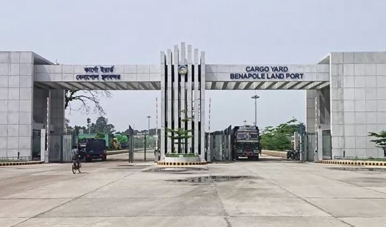 বেনাপোলে আমদানি-রপ্তানি বাণিজ্যে ধস