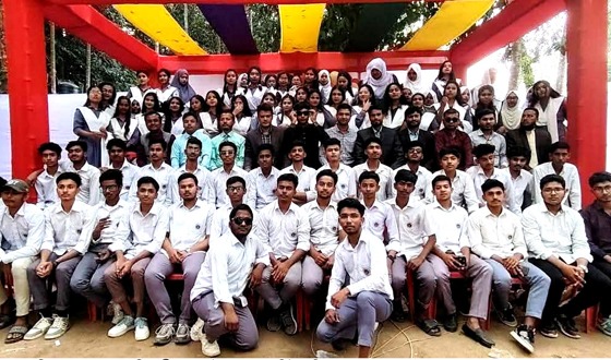 এসএসসি’র ফলাফলে পাবনায় ৩য় অরবিটল লিংক স্কুল এন্ড কলেজ