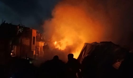 শৈলকুপার লাঙ্গলবাঁধে তুলার মিলে ভয়াবহ আগুন, ক্ষতি ১০ লক্ষ টাকা