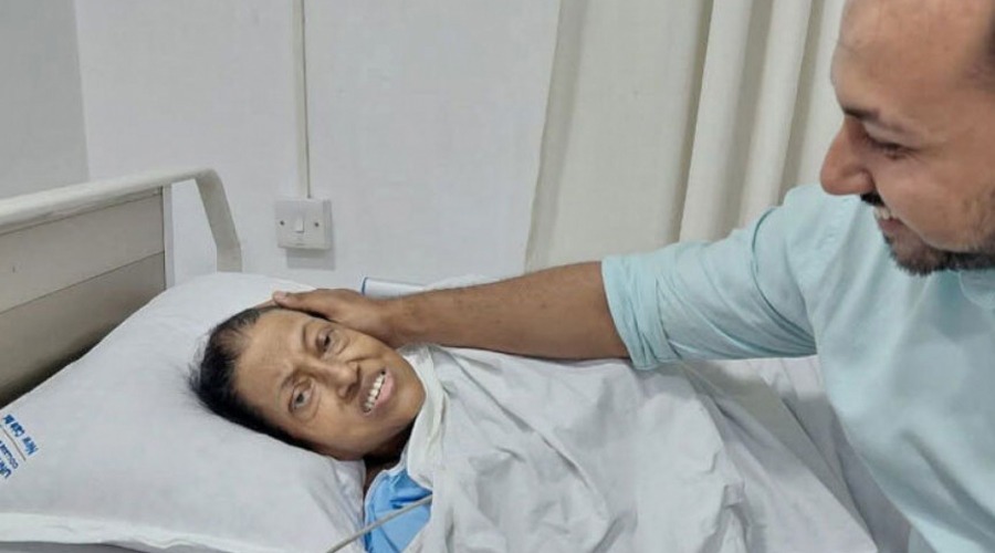 আইসিইউ থেকে কেবিনে একুশে পদকপ্রাপ্ত ফরিদা পারভীন