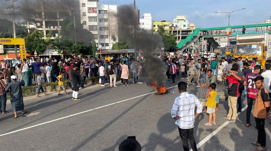 গোপালগঞ্জে হামলা: ঢাকা-চট্টগ্রাম মহাসড়ক অবরোধ