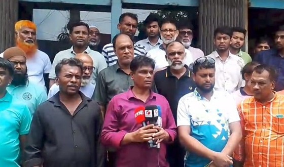 গজারিয়ায় আ’লীগ দলীয় ইউপি চেয়ারম্যানকে প্রতিহতের ঘোষণা ছাত্র জনতার