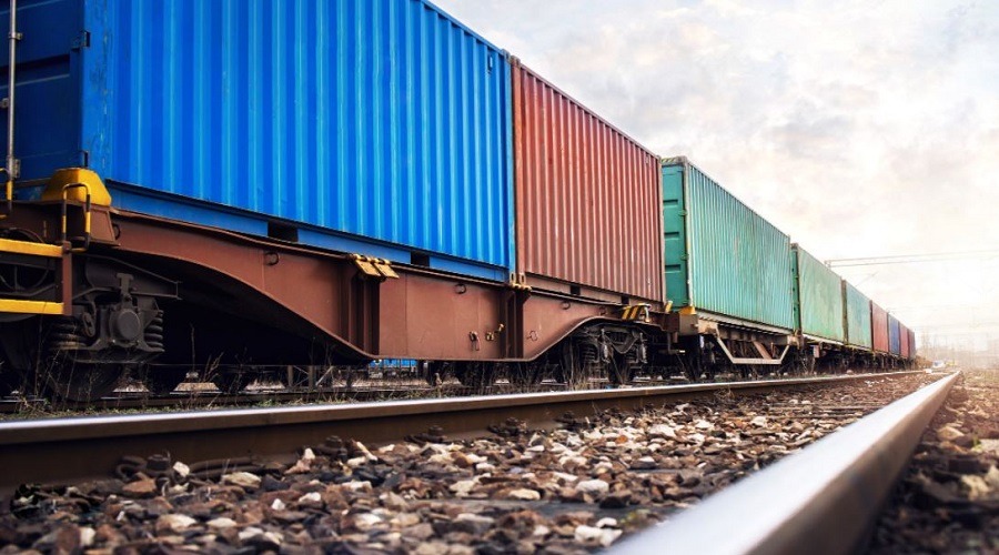 প্রতিদিন লক্ষ্যমাত্রা অনুযায়ী কনটেইনার পরিবহন করতে পারছে না রেলওয়ে