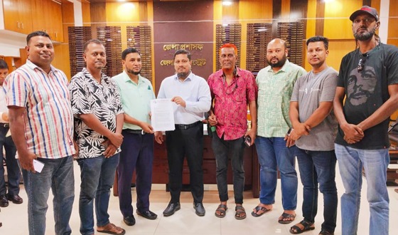 ফটো জার্নালিস্ট এসোসিয়েশন সিলেটের স্মারকলিপি প্রদান