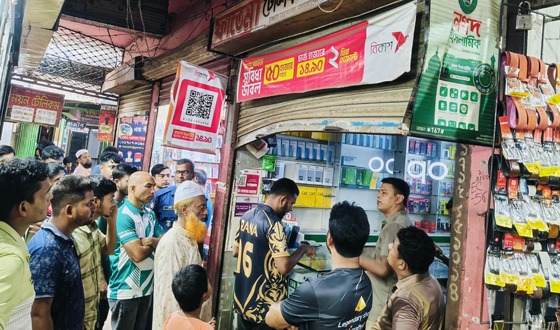 কালীগঞ্জে মোবাইল দোকানে দুর্র্ধষ চুরি