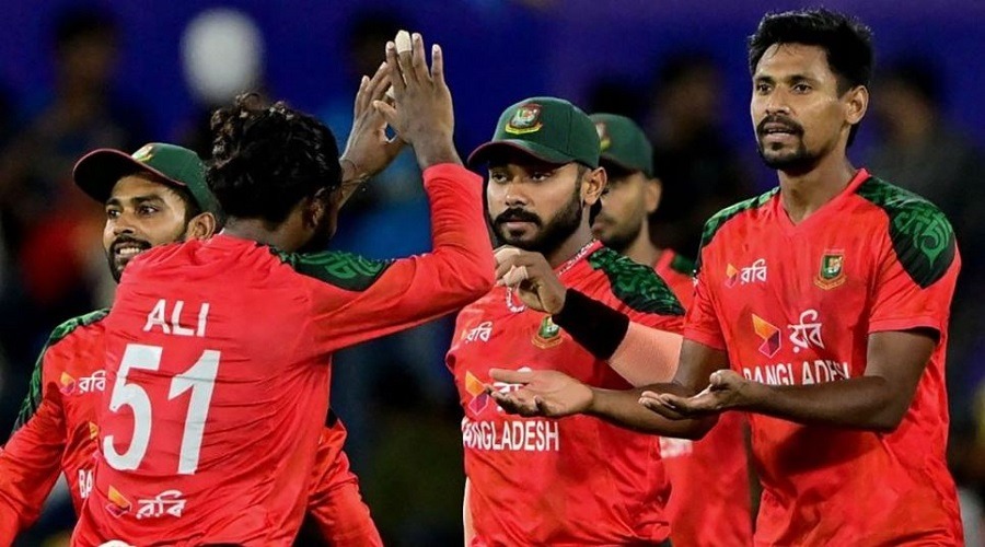 র‌্যাংকিয়ে শীর্ষ দশে প্রবেশ করলো মোস্তাফিজ