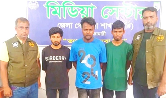 সৈয়দপুরে ডিবি পুলিশের হাতে ৩ প্রতারক আটক