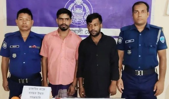 সেনবাগে এক রাতে তিন বাড়িতে ডাকাতি, গ্রেফতার ২