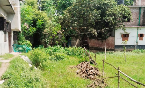 তানোরে বায়না চুক্তির পরও জমি রেজিস্ট্রি দিচ্ছেন না প্রতারক