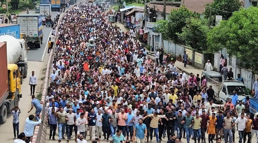 আমিন চেয়ারম্যানসহ বিএনপির পাঁচ নেতা বহিস্কার, মহাসড়কে বিক্ষোভ