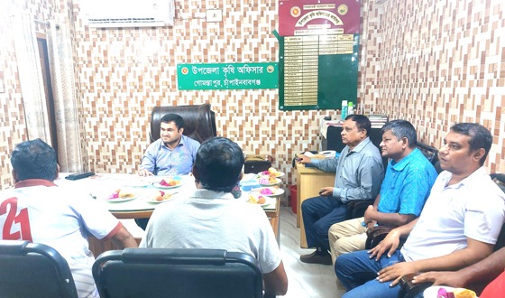 গোমস্তাপুরে গণমাধ্যম কর্মীদের সঙ্গে কৃষি কর্মকর্তার মতবিনিময়