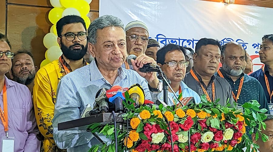 নির্বাচিত সরকার ছাড়া অর্থনৈতিক অগ্রগতি সম্ভব নয়: আমীর খসরু