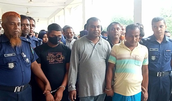 নওগাঁয় হত্যা মামলায় ২ জনের মৃত্যুদন্ড, ধর্ষণ মামলায় আরও ২ জনের যাবজ্জীবন