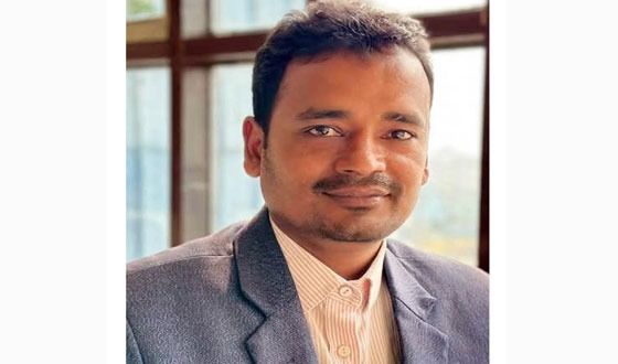 জেলেদের মাঝে বকনা বাছুর বিতরণে অনিয়মের অভিযোগ