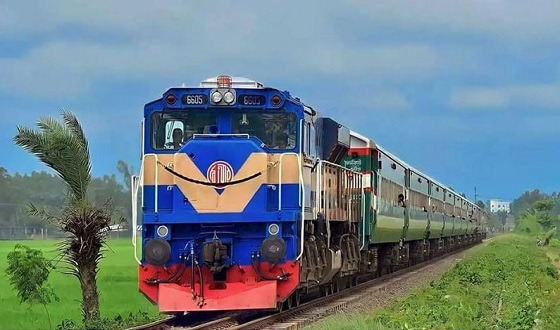 পূর্বাঞ্চল রেলের ট্রেন যাত্রীদের বেড়েছে নিরাপত্তা ঝুঁকি