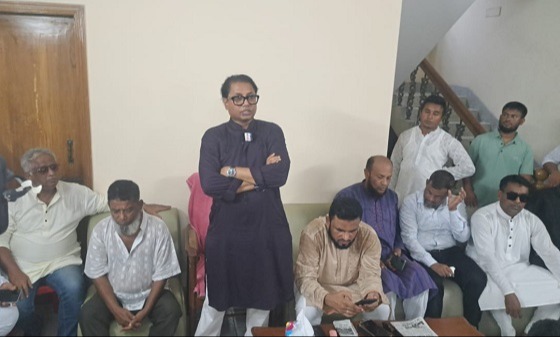 ডিসেম্বরেই নির্বাচনের মূখ্যম সময় পেছানোর সুযোগ নেই'