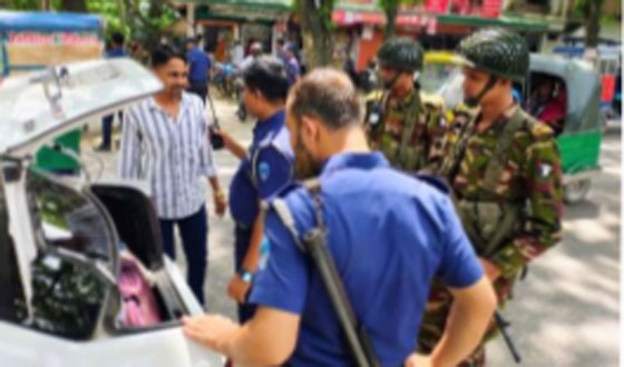 চাঁদপুর চেক পোস্টে ৯৬ গাড়ি তল্লাশি, ৬ মোটরসাইকেল জব্দ